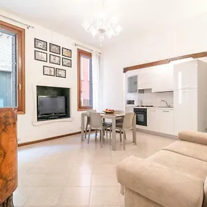 Appartamento Casa Delle Botteghe
